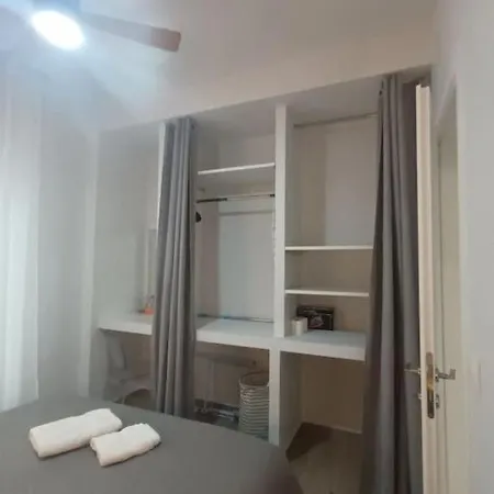 Partcon B * Néoi Epivátai