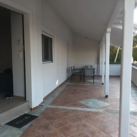 Partcon In Private B Apartment *